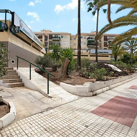 Apartment Close To Beach Apartment